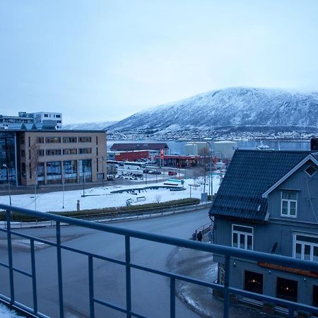 Toppleilighet Med Utsikt I Sentrum Nord Tromso Luaran gambar